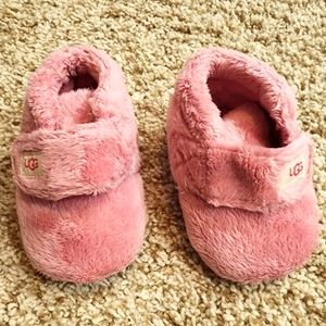 UGG Pink booties size 2/3